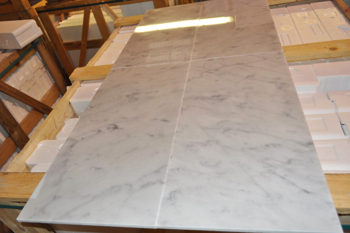 BIANCO CARRARA C VENATO 