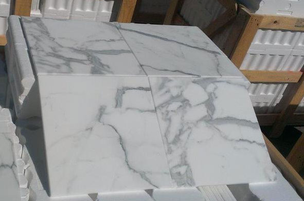 Calacatta Tiles